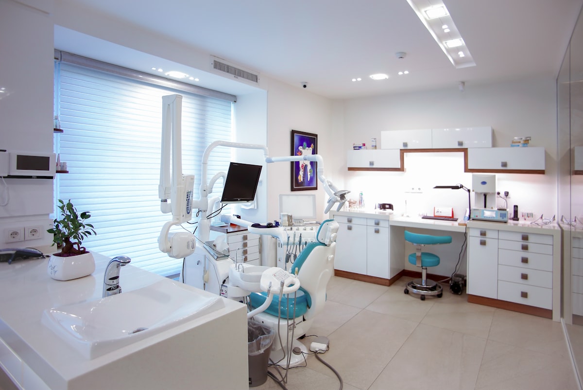 Modern clinic space for non-invasive aesthetic training